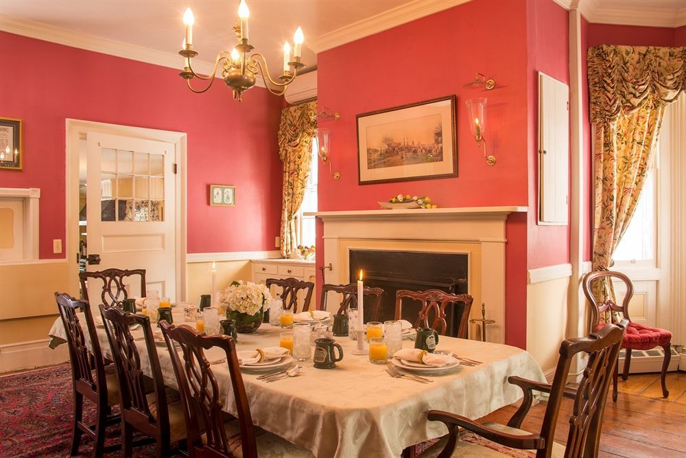 Caldwell House Bed And Breakfast Salisbury Mills Екстериор снимка
