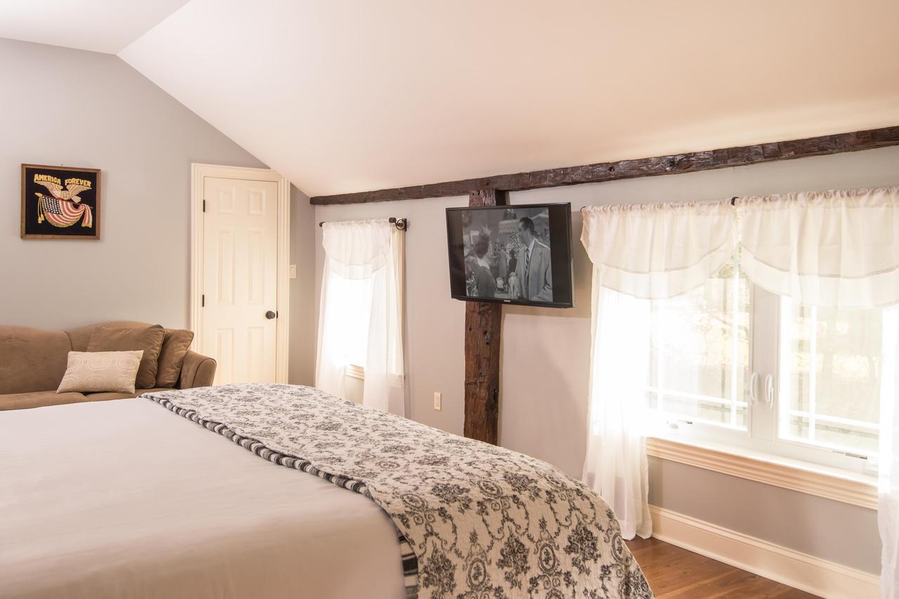 Caldwell House Bed And Breakfast Salisbury Mills Екстериор снимка