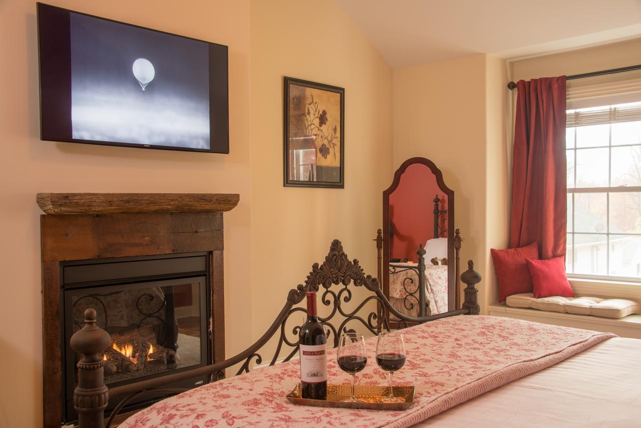 Caldwell House Bed And Breakfast Salisbury Mills Екстериор снимка