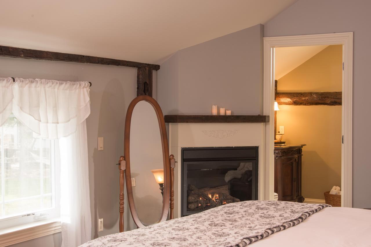 Caldwell House Bed And Breakfast Salisbury Mills Екстериор снимка