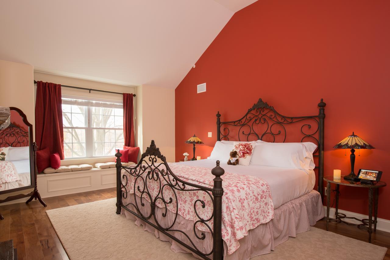 Caldwell House Bed And Breakfast Salisbury Mills Екстериор снимка
