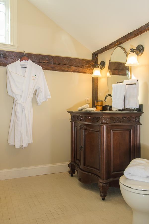 Caldwell House Bed And Breakfast Salisbury Mills Екстериор снимка