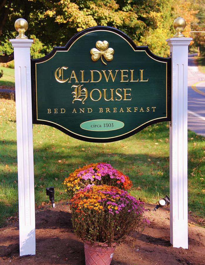 Caldwell House Bed And Breakfast Salisbury Mills Екстериор снимка